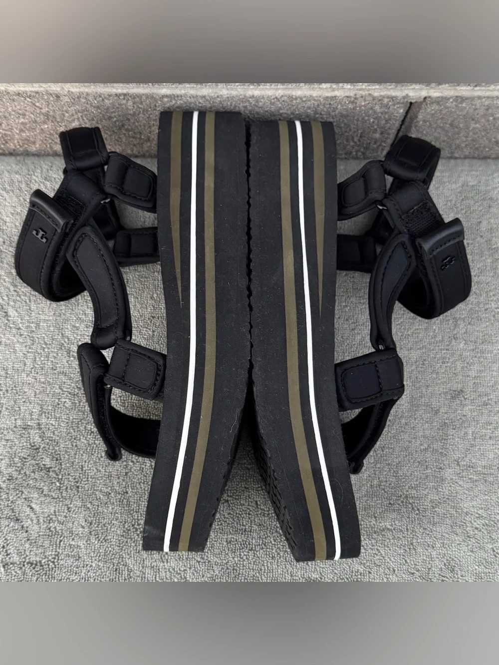 Tory Burch Sport Strappy Platform Sandals Black& Green Olive Size 9